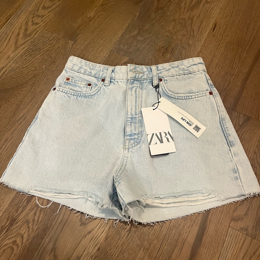 NWT zara jean shorts size 4